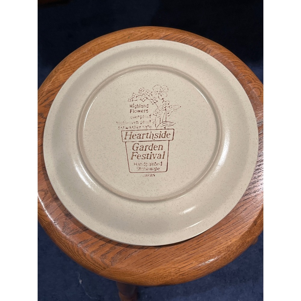 Hearthside Garden Festival Highland Flowers Stoneware Dinner Plate Japan 10.5" - Picture 2 of 4